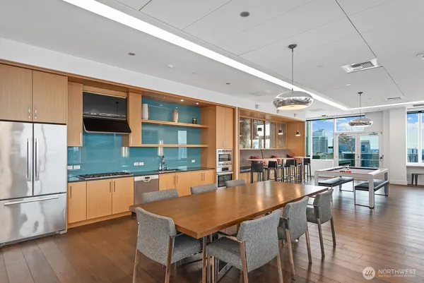 $995,000 | 1321 Seneca Street, Unit 1001, Seattle, WA 98101