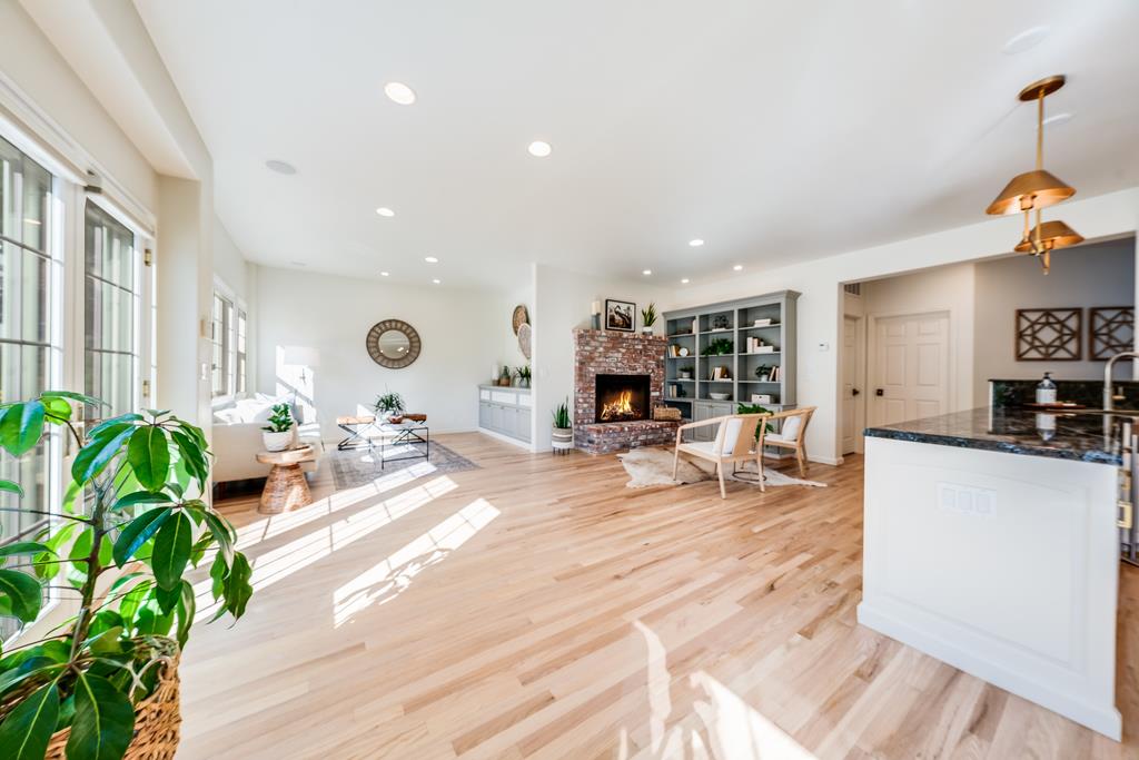 901 Meadow Road Aptos, CA 95003 - Photo 14 of 58 Gallery Image 14