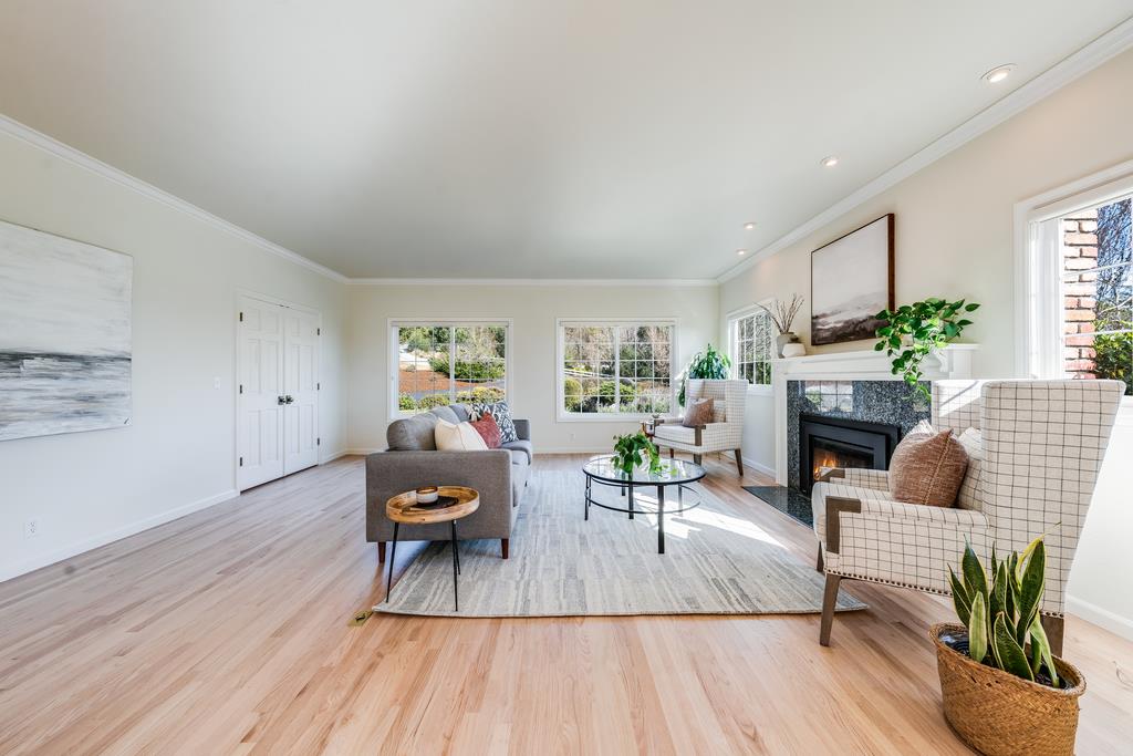 901 Meadow Road Aptos, CA 95003 - Photo 6 of 58 Gallery Image 6