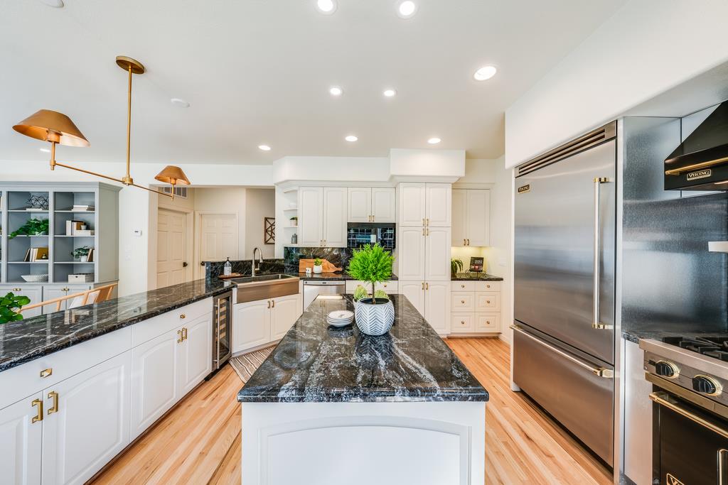 901 Meadow Road Aptos, CA 95003 - Photo 10 of 58 Gallery Image 10