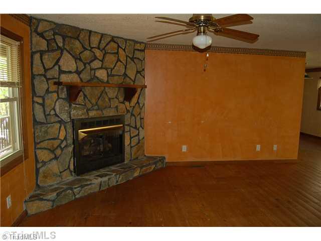 489 Royall Road Thurmond, NC 28683 - Photo 10 of 16 Other. Great Room