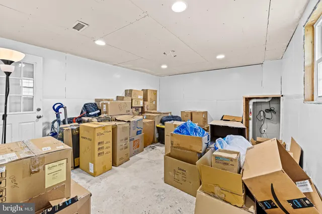 $539,900 | 220 West Timonium Road, Lutherville-Timonium, MD 21093