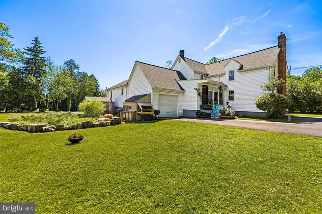 $539,900 | 220 West Timonium Road, Lutherville-Timonium, MD 21093