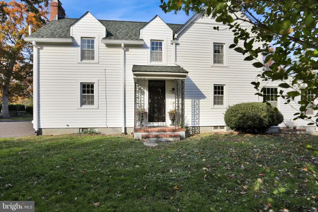 $539,900 | 220 West Timonium Road, Lutherville-Timonium, MD 21093