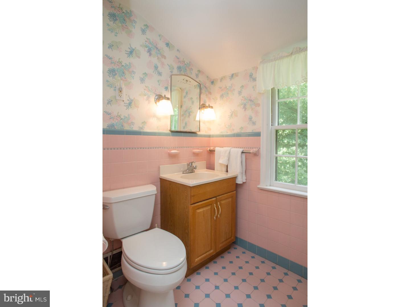1446 Carol Road Jenkintown, PA 19046 - Photo 22 of 25