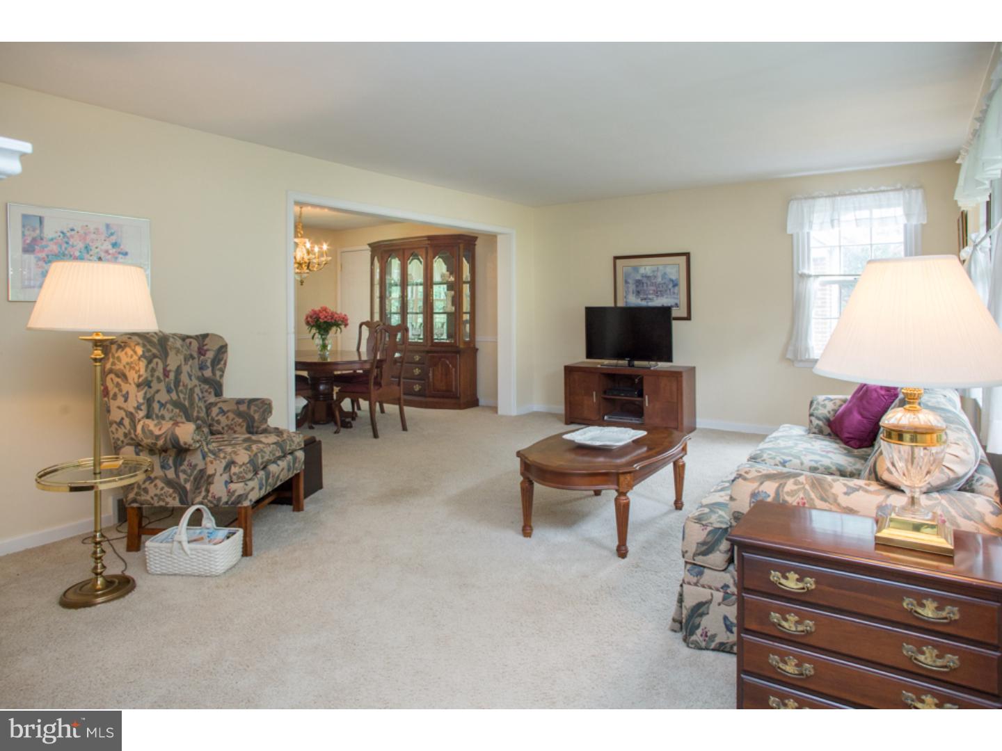 1446 Carol Road Jenkintown, PA 19046 - Photo 8 of 25