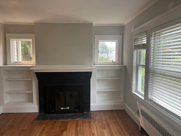 $3,350 | 278 Cabot Street, Unit 2, Newton, MA 02460