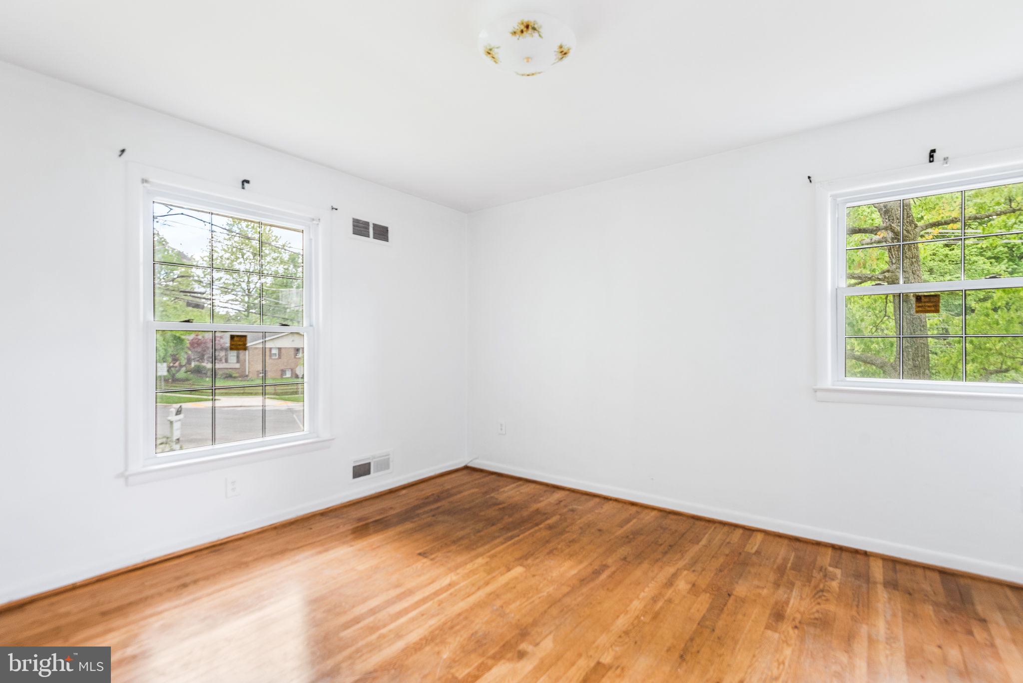 1725 Briggs Road Silver Spring, MD 20906 - Photo 34 of 37