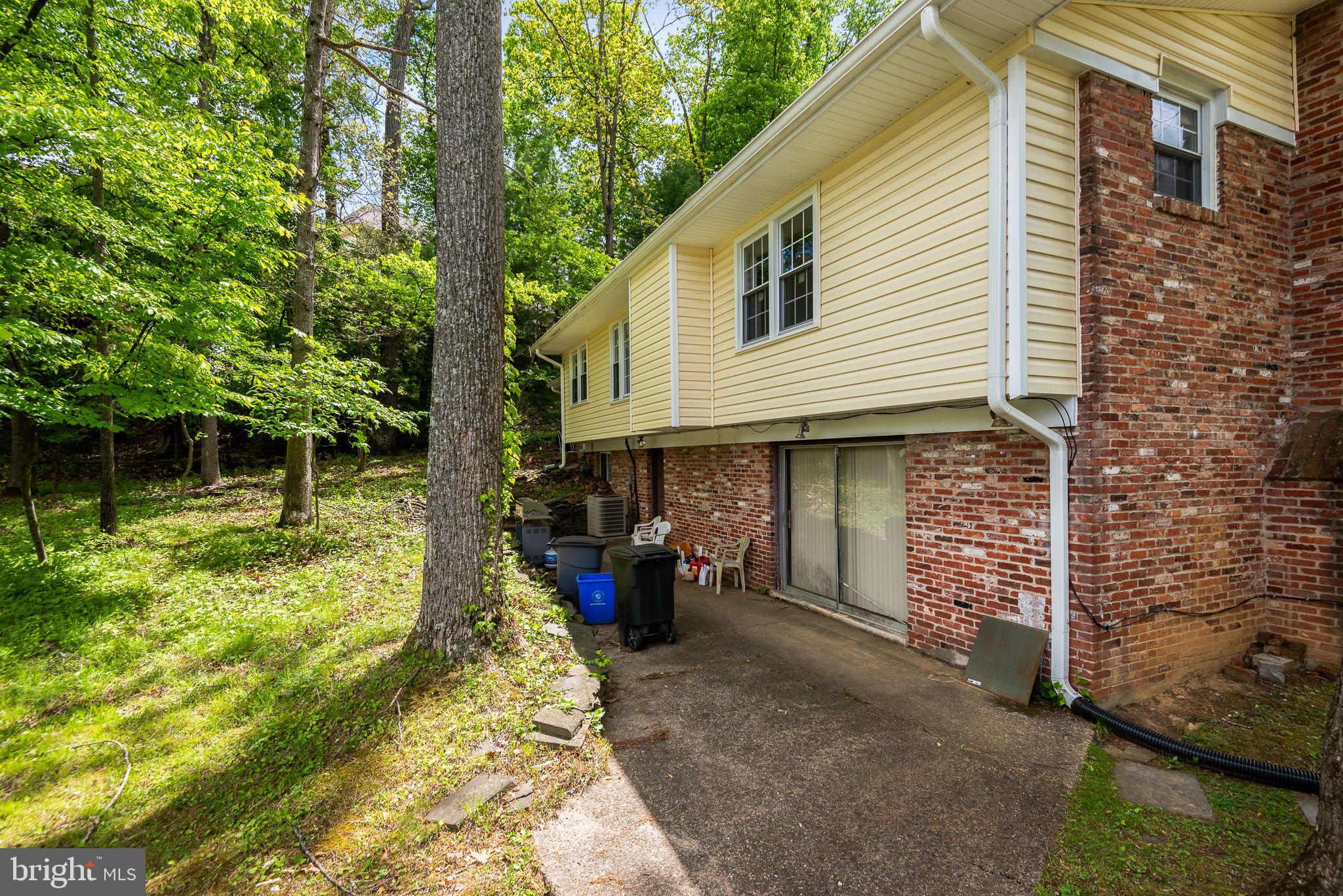 1725 Briggs Road Silver Spring, MD 20906 - Photo 6 of 37