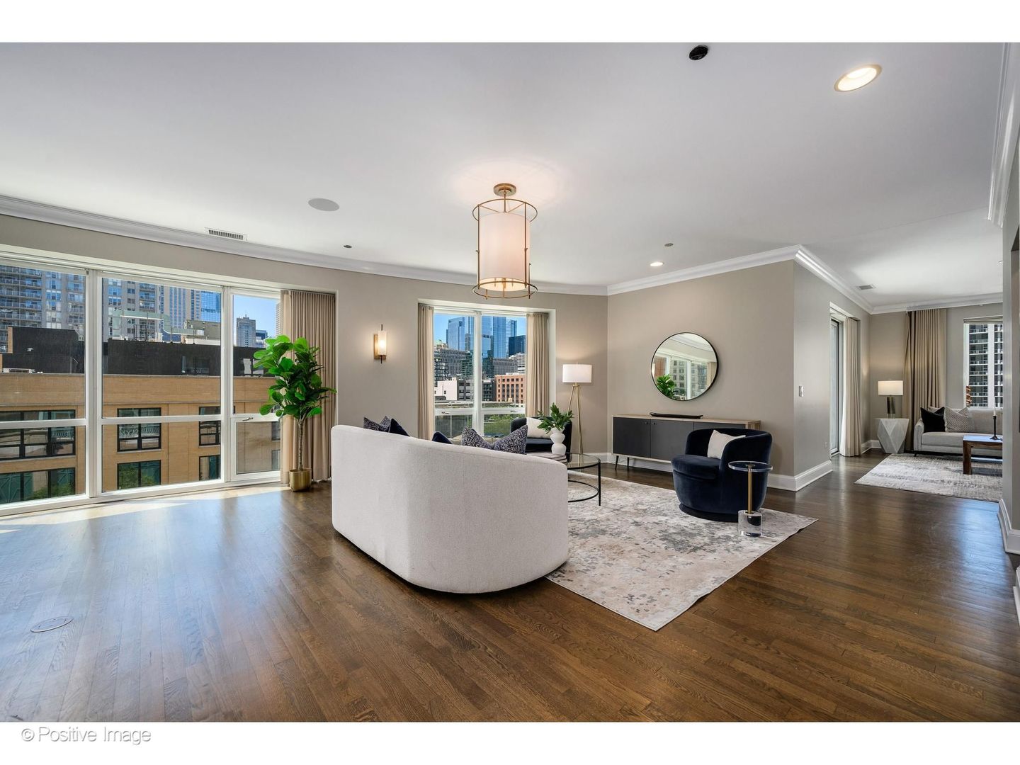 60 West Erie Street, Unit 601 Chicago, IL 60654 - Photo 7 of 33