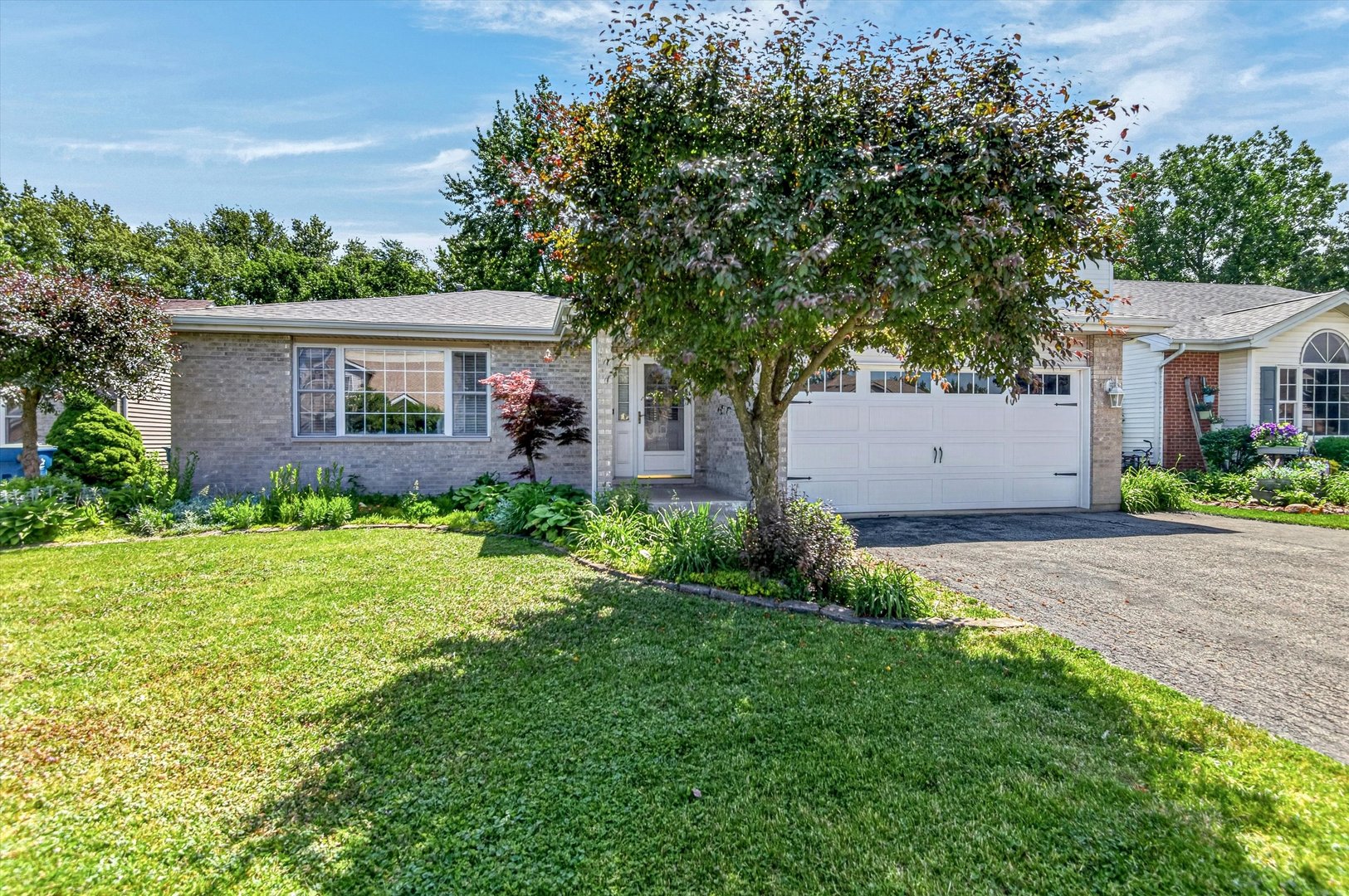 3013 Sandy Ridge Drive Steger, IL 60475 - Photo 2 of 32
