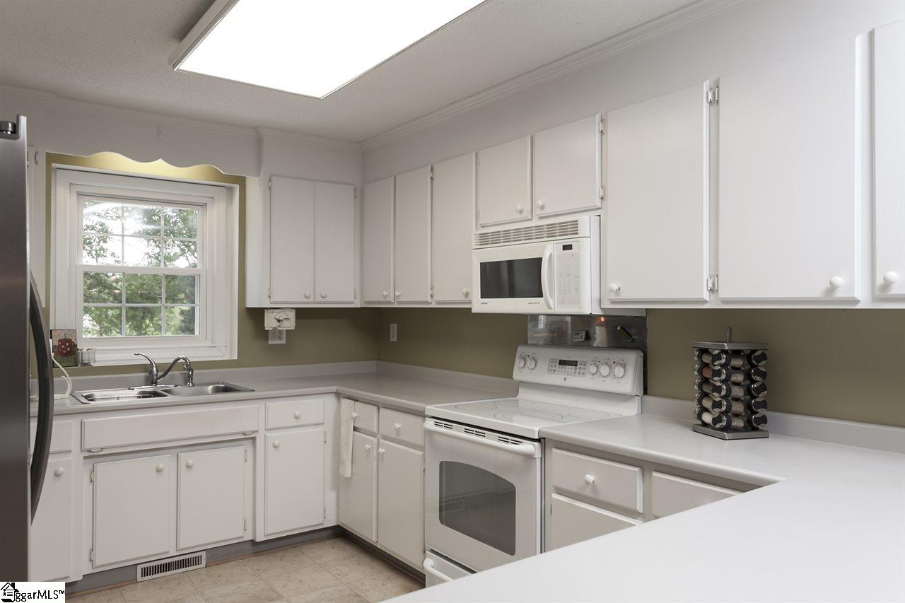 450 Reedy Fork Road Greenville, SC 29605 - Photo 14 of 29