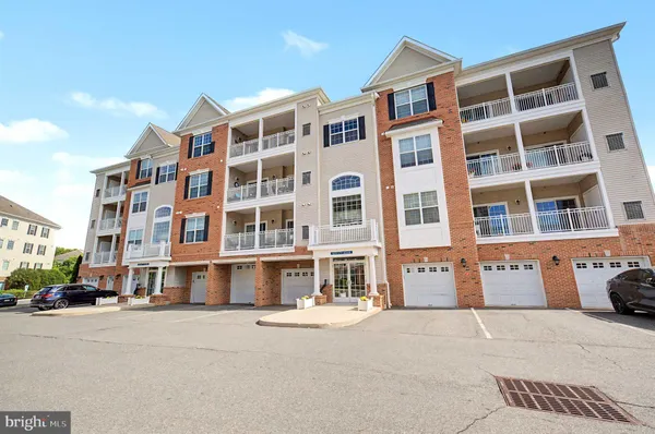 $349,999 | 4514 Champions Run, Unit 4514, Cherry Hill, NJ 08002