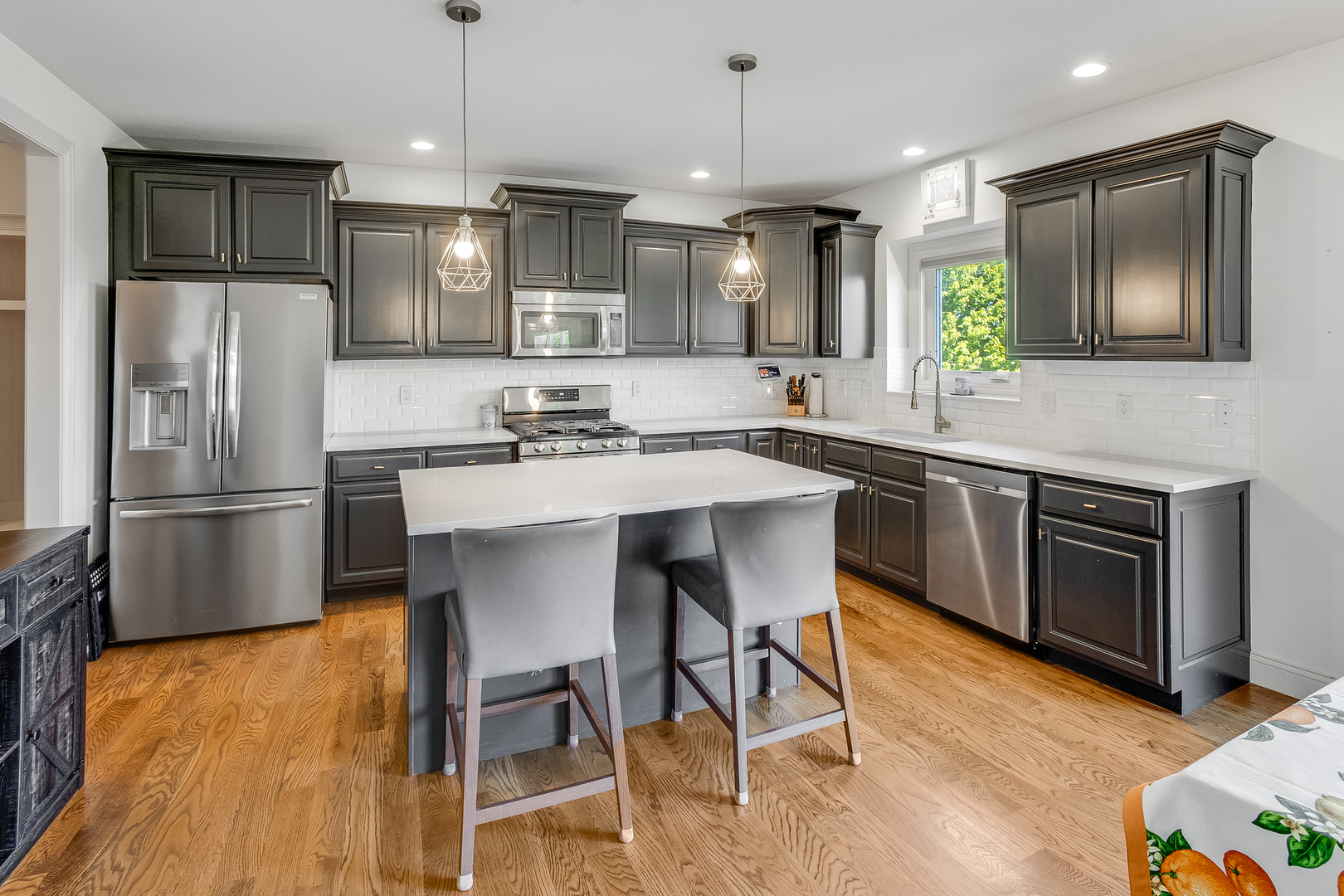 1208 East White Oak Road Mahomet, IL 61853 - Photo 9 of 52