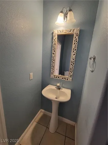 $1,950 | 8765 Villa Alex Avenue, Las Vegas, NV 89147