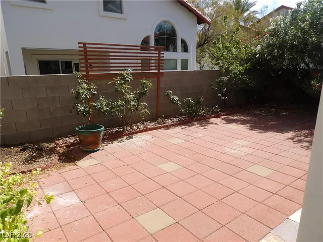 $1,950 | 8765 Villa Alex Avenue, Las Vegas, NV 89147