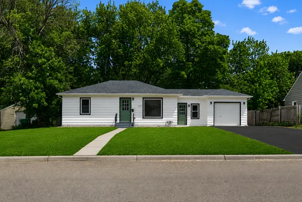 $359,900 | 6018 Camden Avenue North, Brooklyn Center, MN 55430