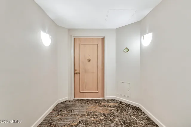 $1,240,000 | 1040 East Osborn Road, Unit 404, Phoenix, AZ 85014