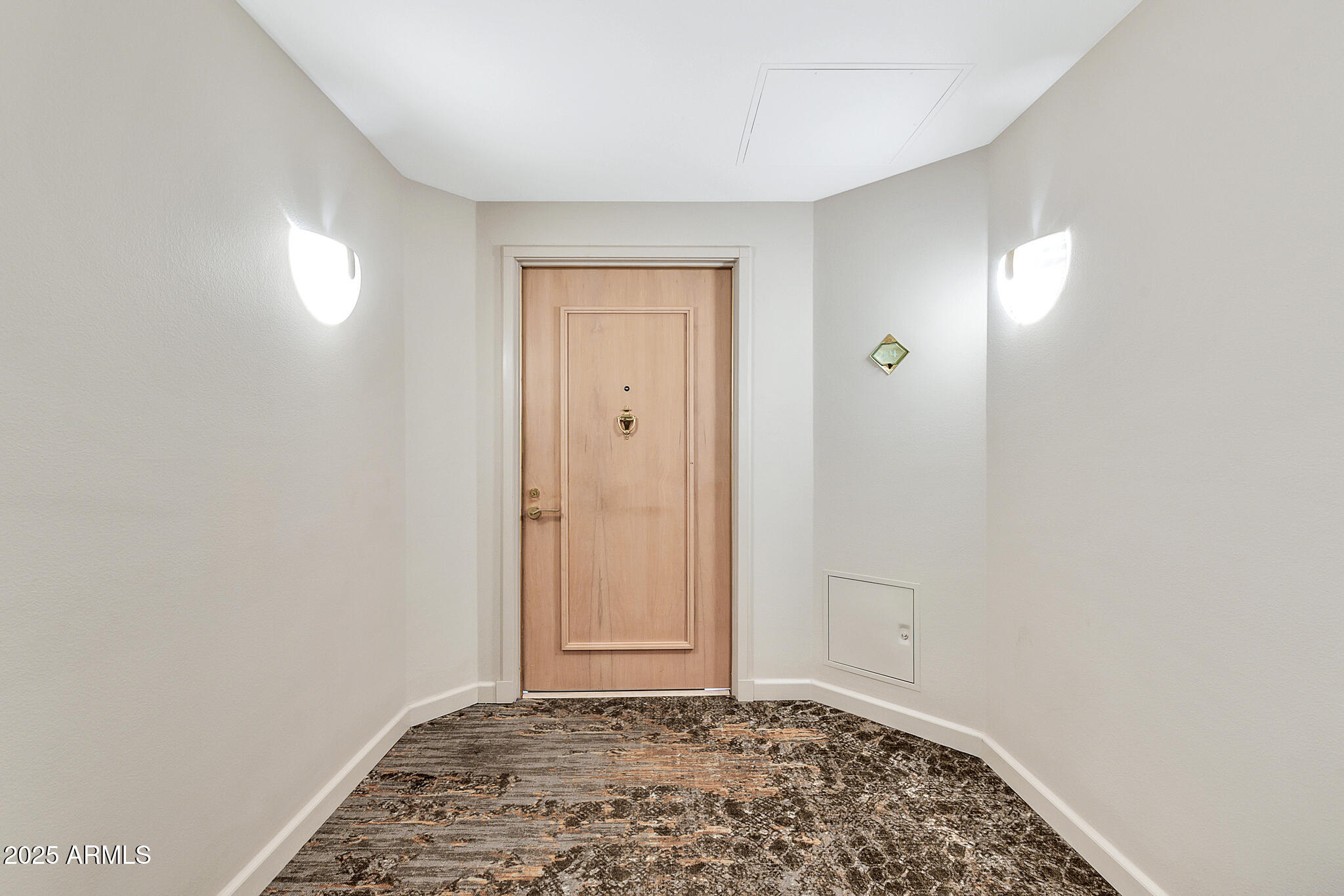 1040 East Osborn Road, Unit 404 Phoenix, AZ 85014 - Photo 2 of 46 1040 E Osborn 404-1