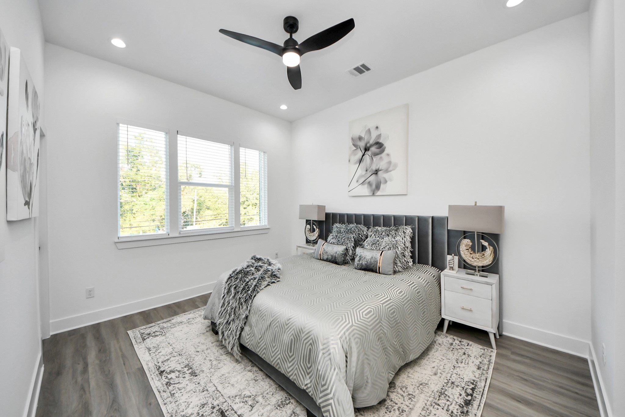 8533 Amadwe Street, Unit B Houston, TX 77051 - Photo 24 of 36