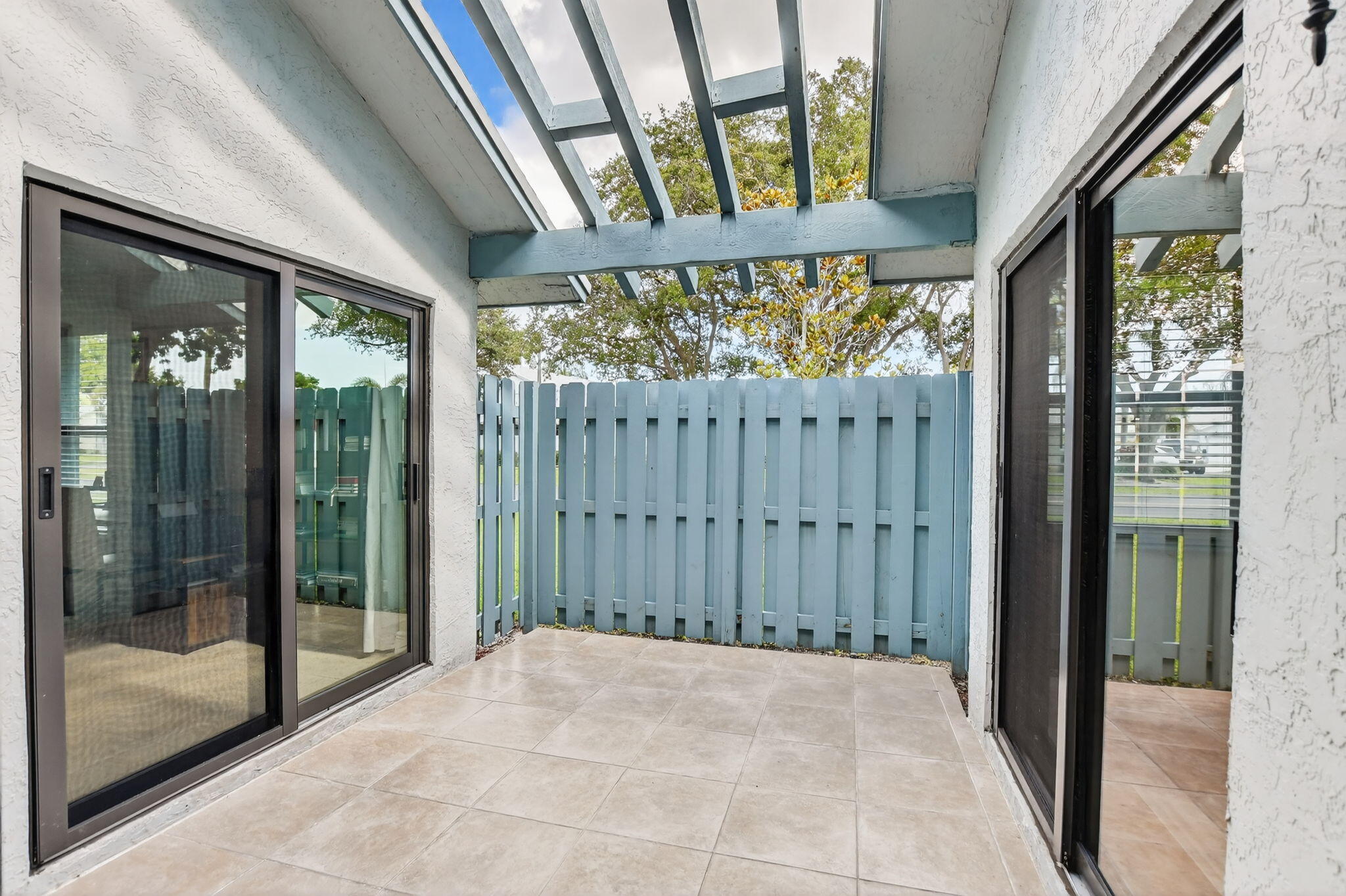 9159 Southwest 22nd Street, Unit F Boca Raton, FL 33428 - Photo 21 of 48 20-web-or-mls-DSC_8383