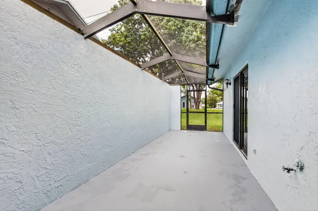 $449,000 | 9159 Southwest 22nd Street, Unit F, Boca Raton, FL 33428