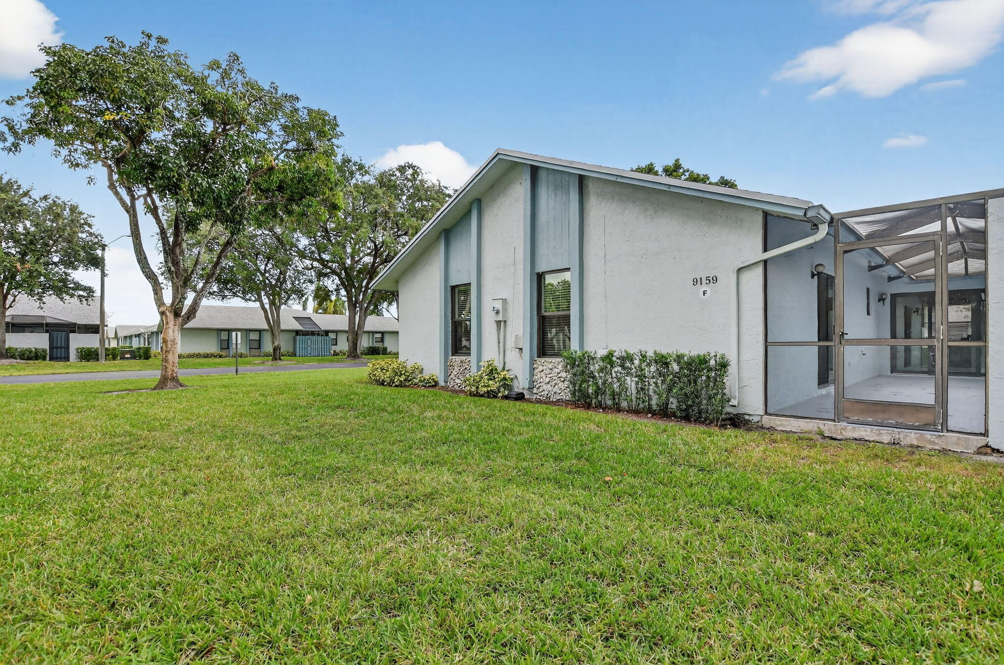 9159 Southwest 22nd Street, Unit F Boca Raton, FL 33428 - Photo 39 of 48 38-web-or-mls-DSC_8479