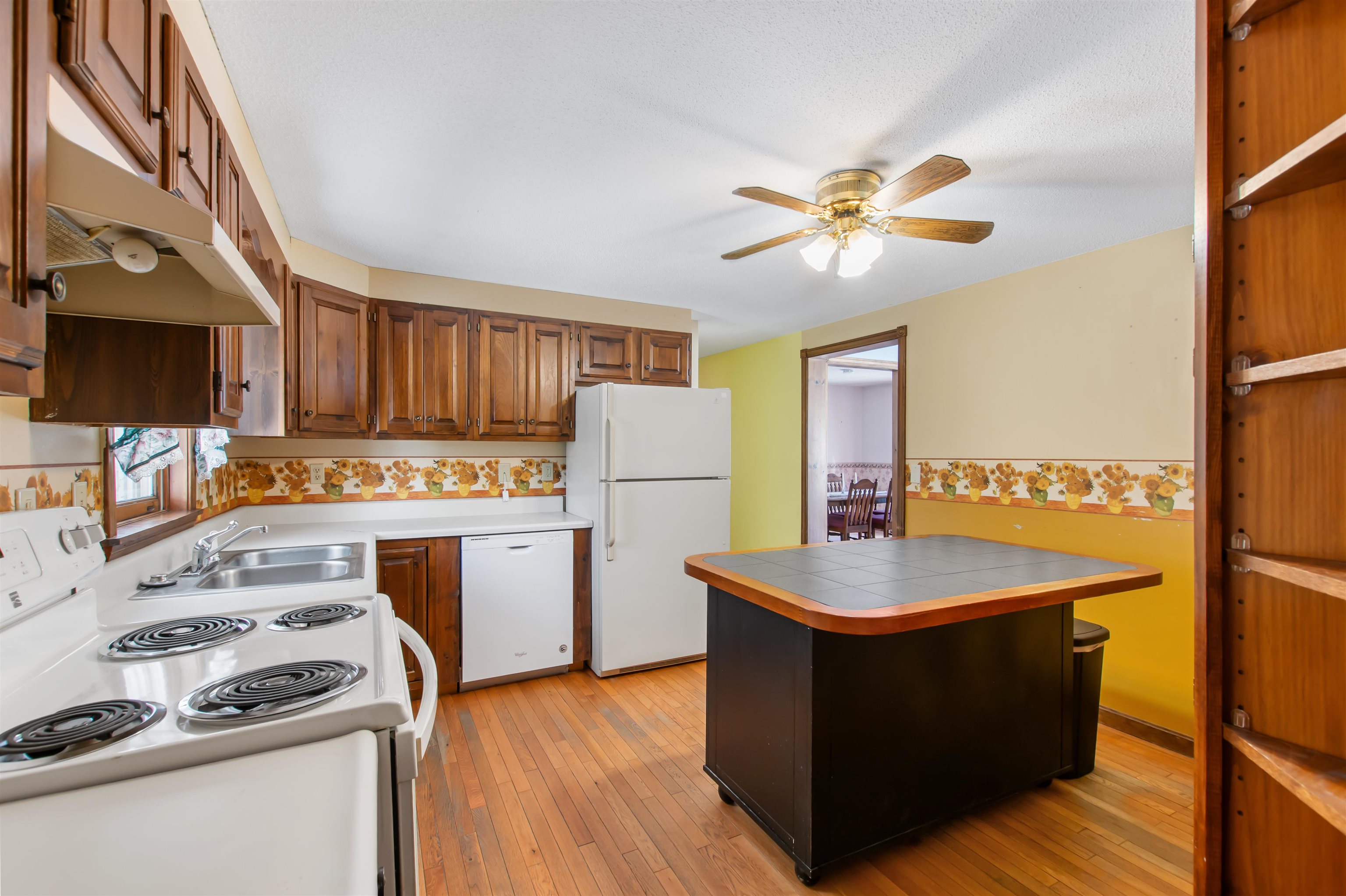 16 Hartco Avenue Lancaster, NH 03584 - Photo 6 of 31