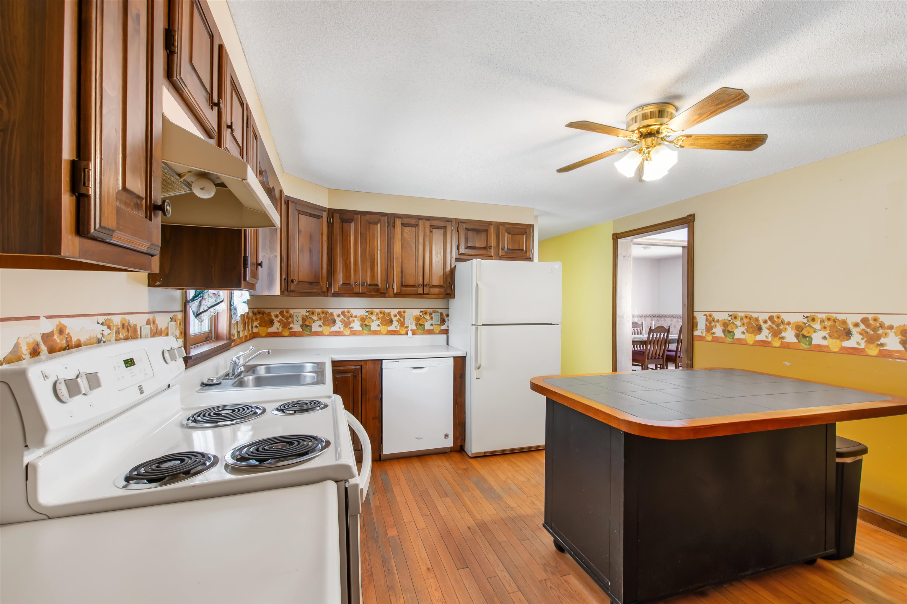 16 Hartco Avenue Lancaster, NH 03584 - Photo 7 of 31