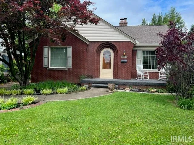 $1,395 | 3102 Washington Avenue, Evansville, IN 47714