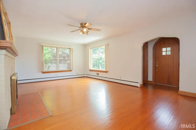 $1,395 | 3102 Washington Avenue, Evansville, IN 47714