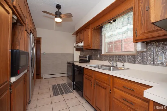 $1,395 | 3102 Washington Avenue, Evansville, IN 47714