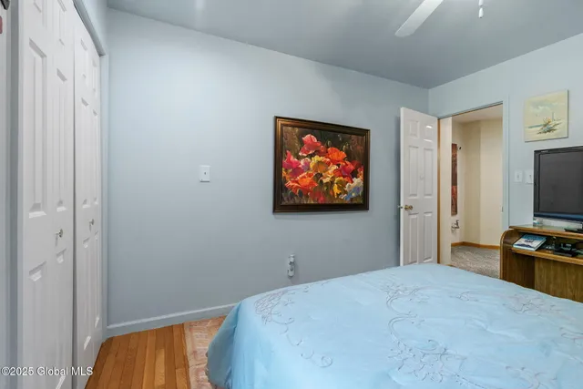 $699,900 | 9 Spruce Run, East Greenbush, NY 12061