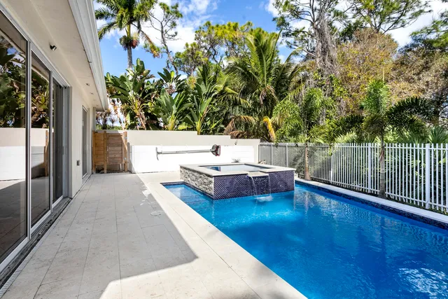 $795,000 | 5226 Southeast Inkwood Way, Hobe Sound, FL 33455