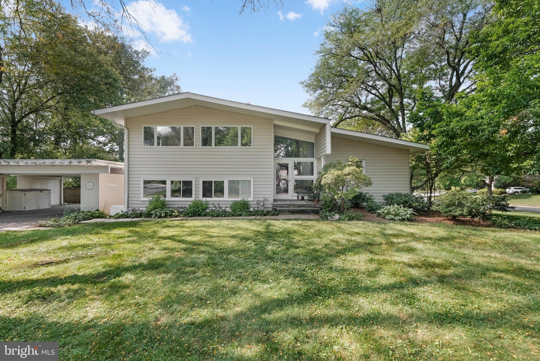 805 Fraser Road Glenside, PA 19038 - Photo 2 of 27 Gallery Image 2
