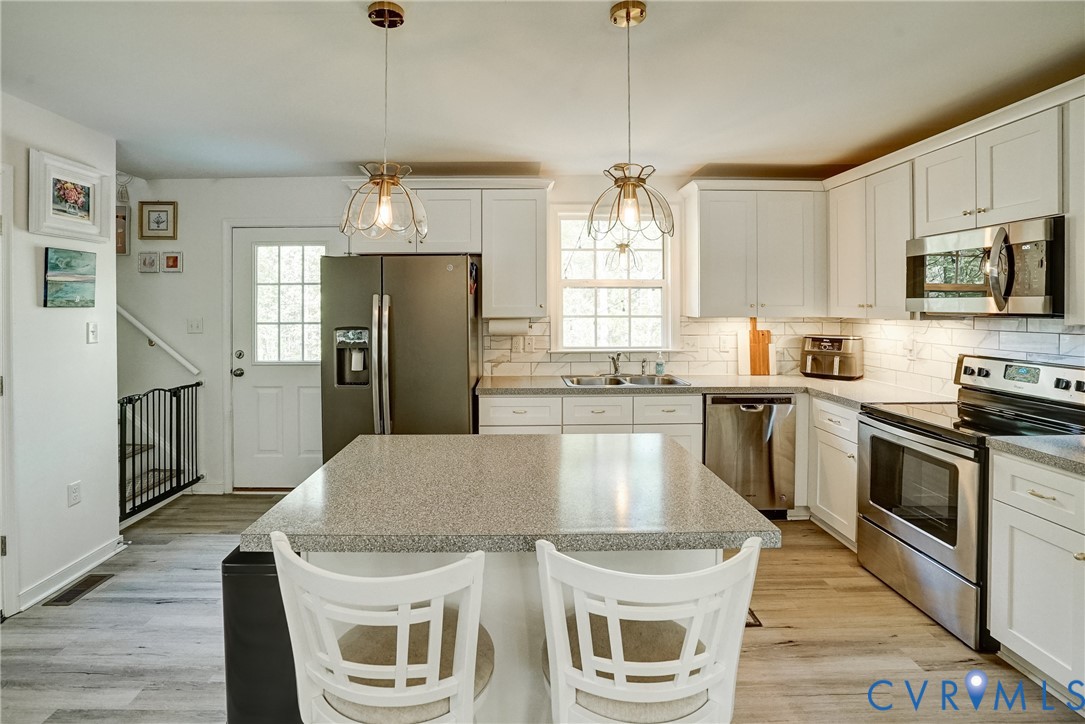 4957 Hill Road Kents Store, VA 23084 - Photo 14 of 49 Gallery Image 14