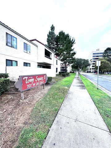 a sign that is on the side of the road