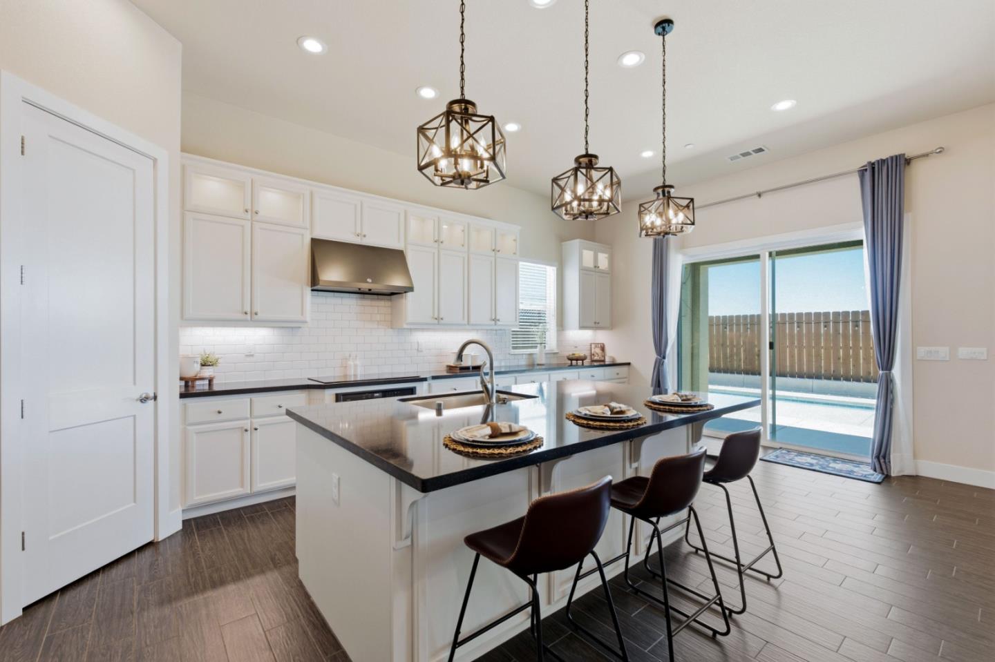 1436 Freestone Road Manteca, CA 95337 - Photo 20 of 50 Gallery Image 20