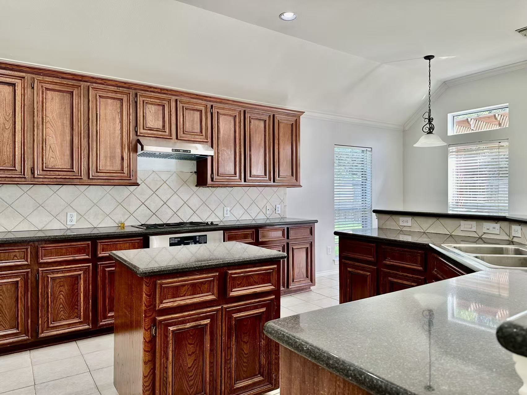 3131 Valley Court Manvel, TX 77578 - Photo 13 of 29