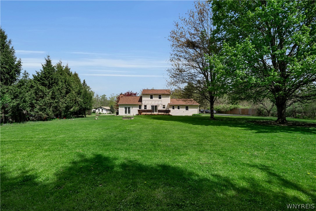 100 3 Rod Road Alden, NY 14004 - Photo 6 of 40 Exterior Back