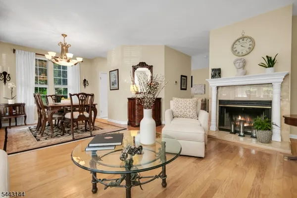 $549,900 | 37 High Pond Lane, Bedminster, NJ 07921