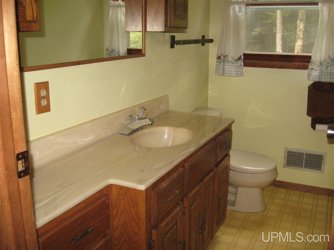 10697 South 75 Road Rapid River, MI 49878 - Photo 14 of 23