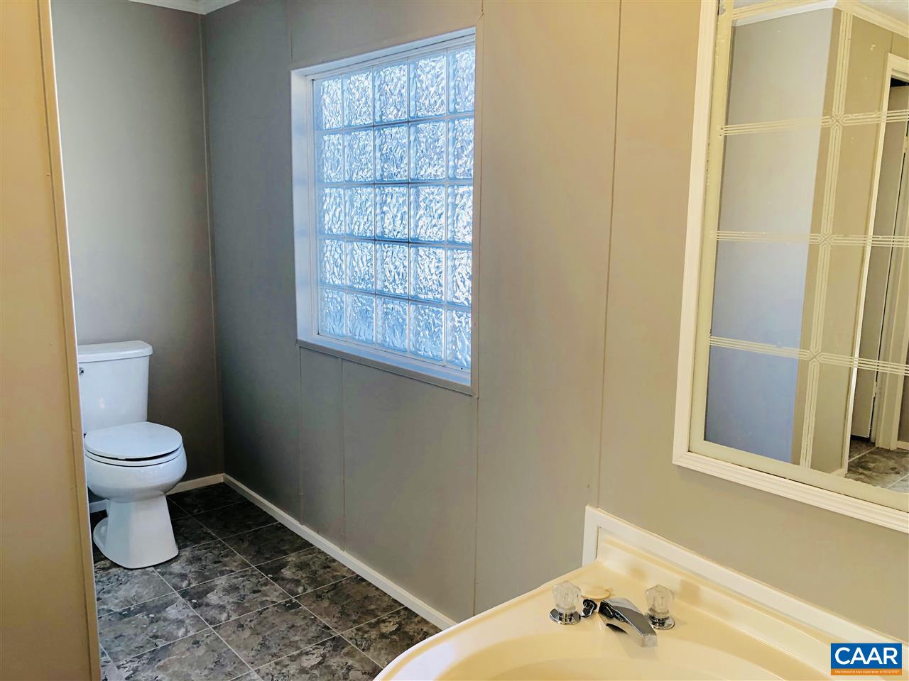 166 Berry Farm Road Staunton, VA 24401 - Photo 32 of 49 Gallery Image 32