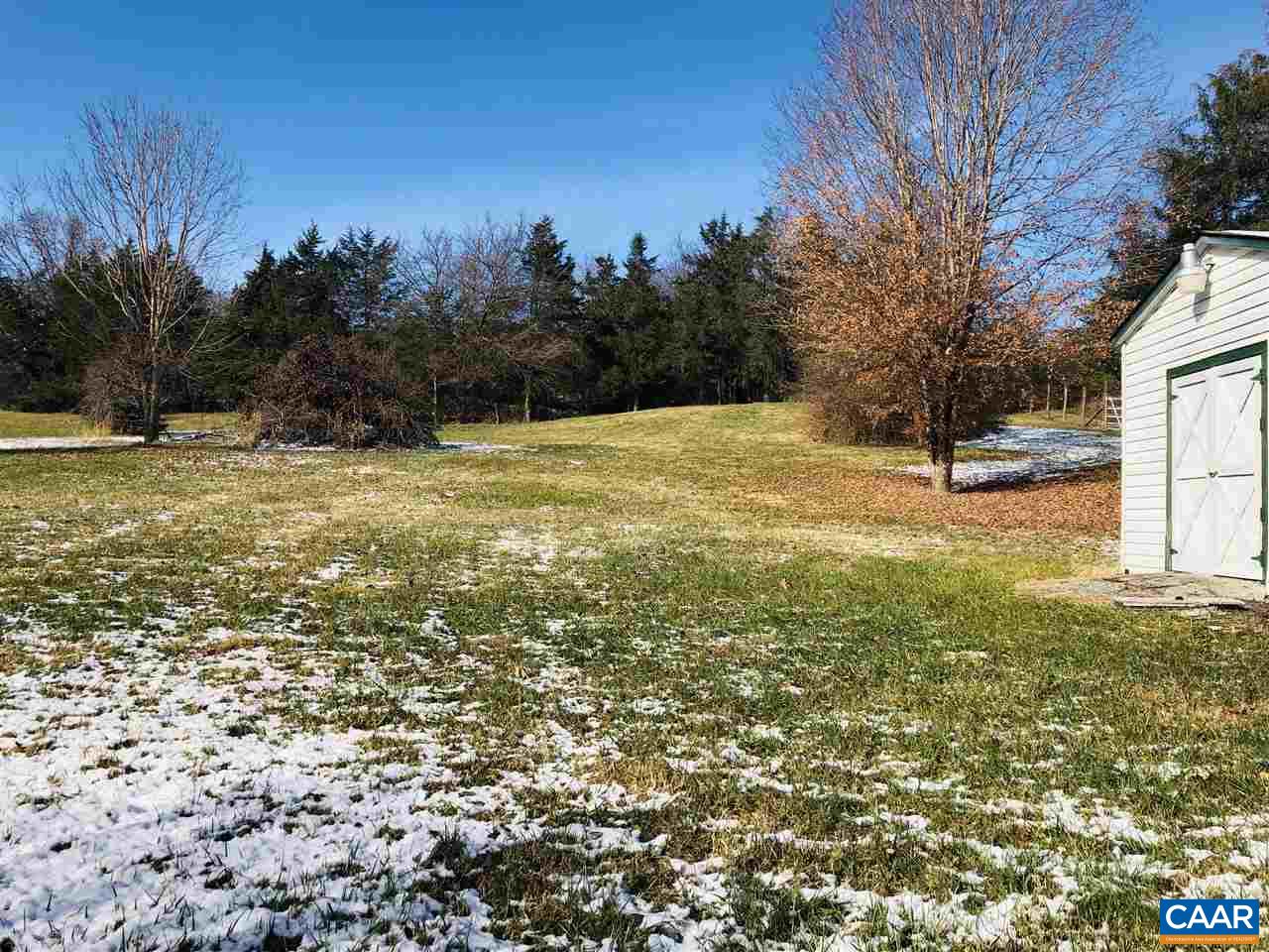 166 Berry Farm Road Staunton, VA 24401 - Photo 5 of 49 Gallery Image 5