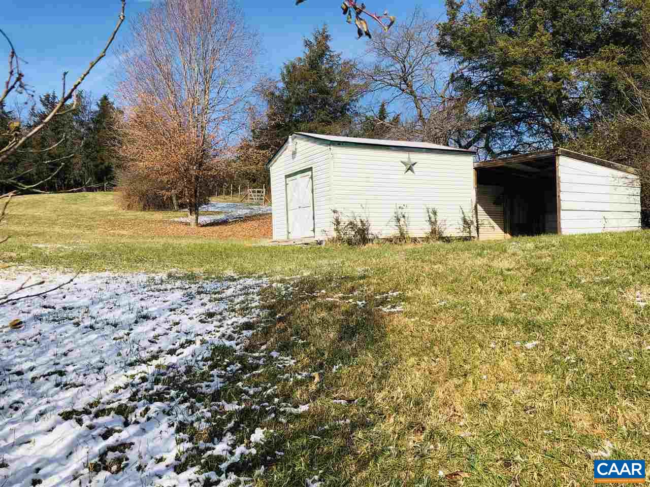 166 Berry Farm Road Staunton, VA 24401 - Photo 6 of 49 Gallery Image 6