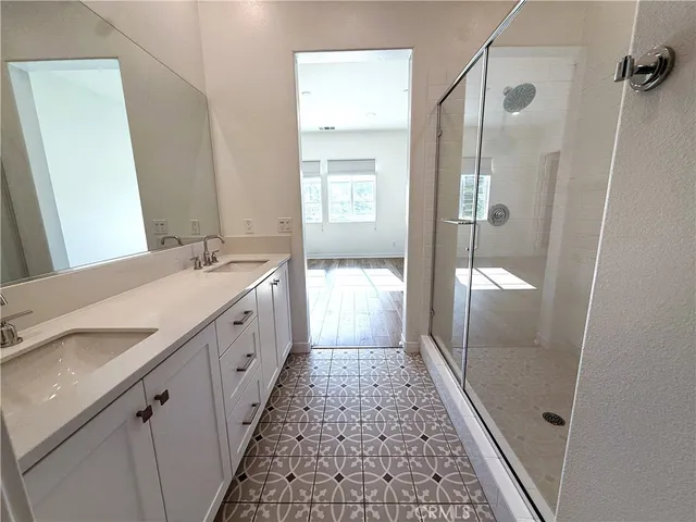 $675,000 | 27078 West Painted Sky Way, Valencia, CA 91381