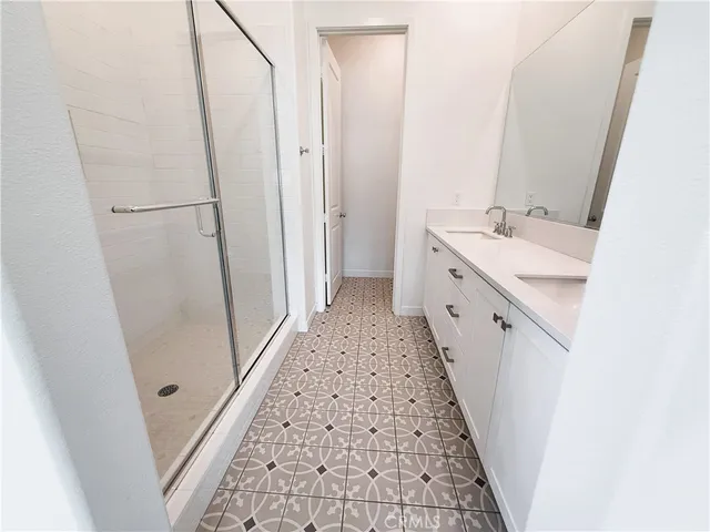 $675,000 | 27078 West Painted Sky Way, Valencia, CA 91381