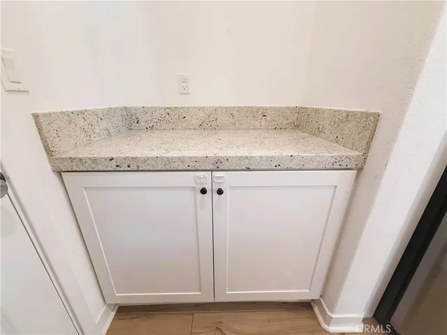 $675,000 | 27078 West Painted Sky Way, Valencia, CA 91381