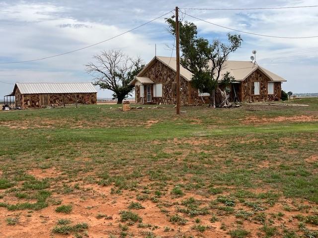 758 County Road 317 Rotan, TX 79546 - Photo 3 of 38