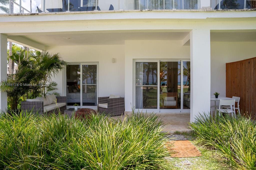 0 8c3f Q62, Unit LEVEL 1 Las Terrenas, Samaná Province 32000 - Photo 25 of 41 a view of a entryway front of house